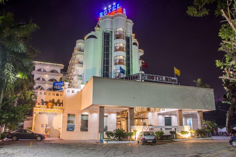 Ekante Bliss Tirupati - Ihcl Seleqtions Luaran gambar
